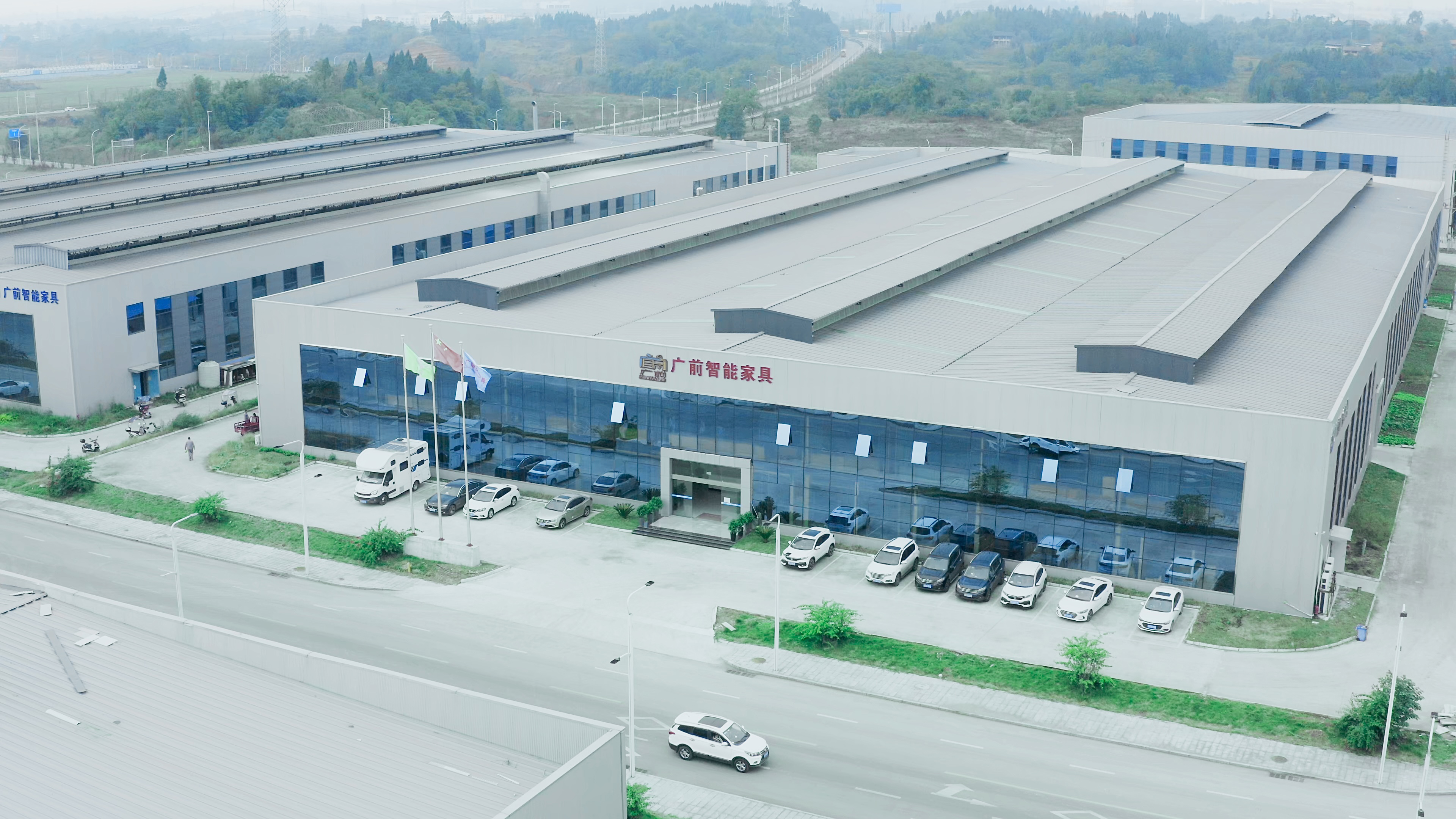 型材铁床公寓床上下床学校宿舍家具工程配套，占地五万平方源头铁床工厂